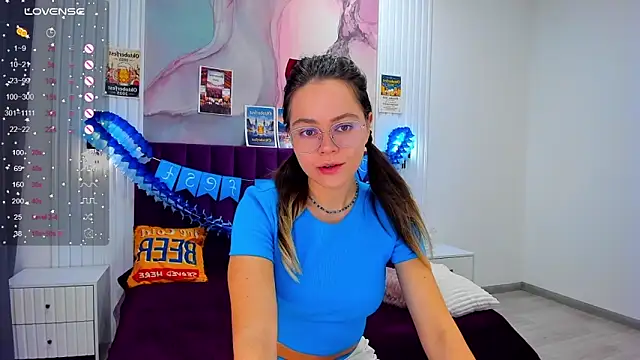 Kelly Cuutie online show from September 26, 2025, 12:36 am