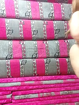 LoNa-daloua online show from October 26, 2025, 12:16 am