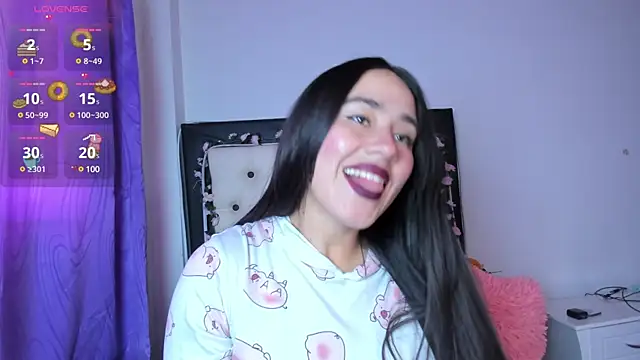 Veeronica Smith online show from December 18, 2024, 2:17 pm