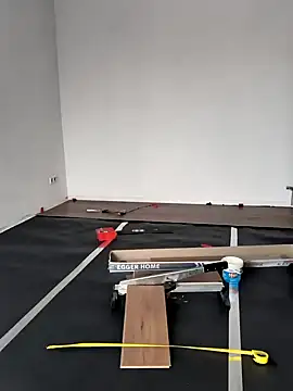 Linalicious online show from January 21, 2025, 11:03 am