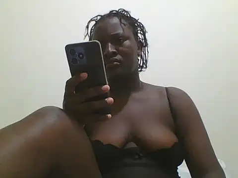 Snapshot of Heavy_ass chatting on September 11, 2025, 11:16 pm Heavy ass online show from September 11, 2025, 11:16 pm