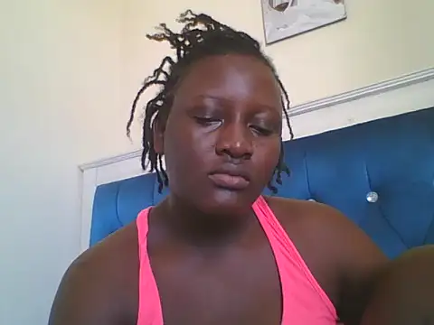 Snapshot of Heavy_ass chatting on November 7, 2025, 1:00 pm Heavy ass online show from November 7, 2025, 1:00 pm