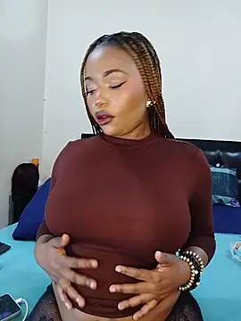 Snapshot of Sugartonguexx chatting on March 25, 2026, 6:14 pm Sugartonguexx online show from March 25, 2026, 6:14 pm