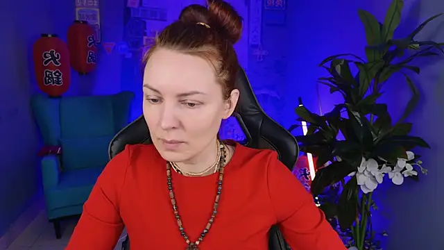 VandaRossi online show from January 14, 2025, 5:08 am