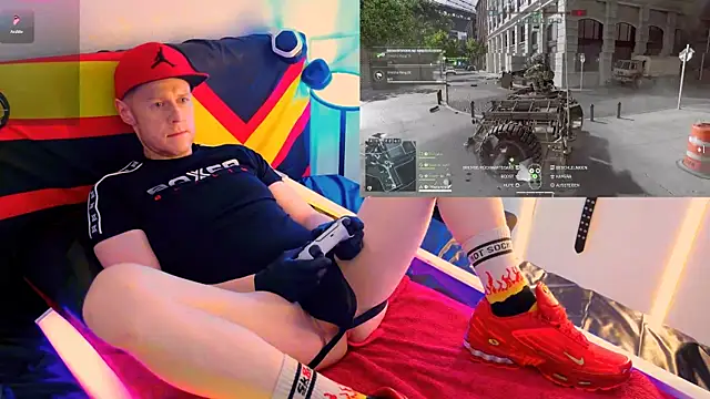 Fuc71 online show from October 24, 2025, 2:24 pm