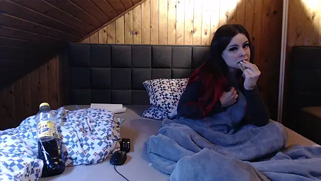 BoeseMoni1998 online show from February 15, 2025, 4:01 pm