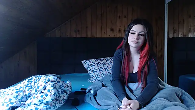 BoeseMoni1998 online show from February 26, 2025, 2:57 pm