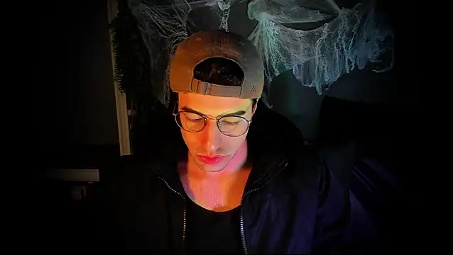 newjeff online show from October 31, 2025, 9:21 am