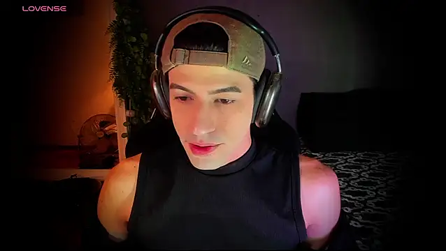 newjeff online show from December 3, 2025, 5:22 pm