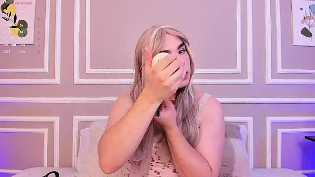 Snapshot of meloddysky chatting on December 13, 2024, 3:00 pm meloddysky online show from December 13, 2024, 3:00 pm