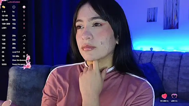 Snapshot of ZaraDames_ chatting on September 11, 2025, 2:11 am ZaraDames online show from September 11, 2025, 2:11 am