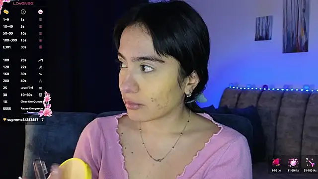 Snapshot of ZaraDames_ chatting on September 14, 2025, 3:16 am ZaraDames online show from September 14, 2025, 3:16 am