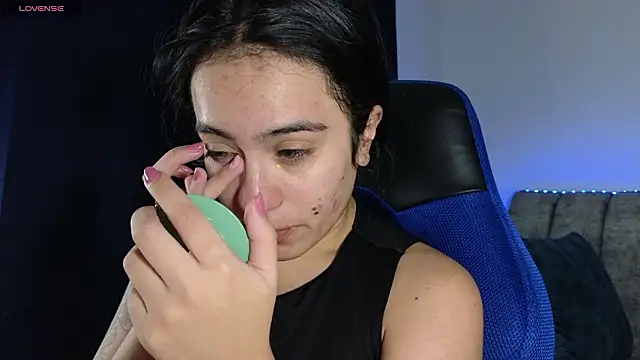 Snapshot of ZaraDames_ chatting on February 28, 2026, 4:46 am ZaraDames online show from February 28, 2026, 4:46 am