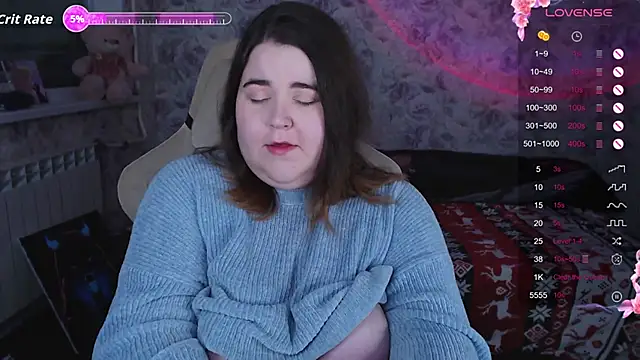 Snapshot of Estelle_Hicks chatting on December 17, 2025, 6:36 pm Estelle Hicks online show from December 17, 2025, 6:36 pm