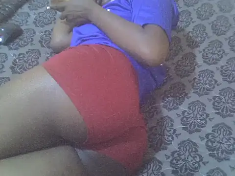 Sweet crushy online show from March 18, 2026, 2:31 pm