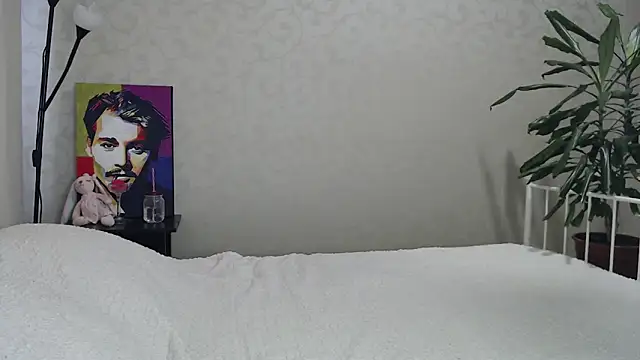 ShyEvaa online show from April 9, 2026, 8:53 am