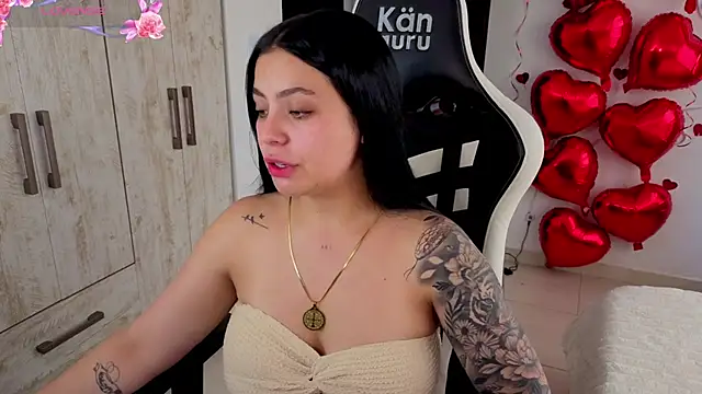 Victoryyy  online show from February 13, 2026, 8:38 pm