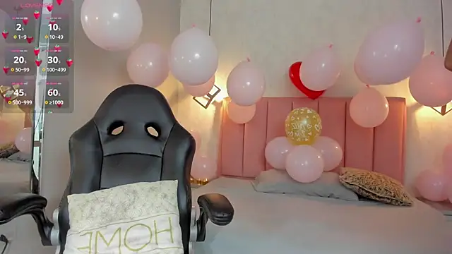 Snapshot of SUNNYCYRUS chatting on February 14, 2026, 1:19 pm SUNNYCYRUS online show from February 14, 2026, 1:19 pm