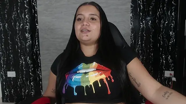 evelin 999  online show from March 2, 2025, 8:07 pm