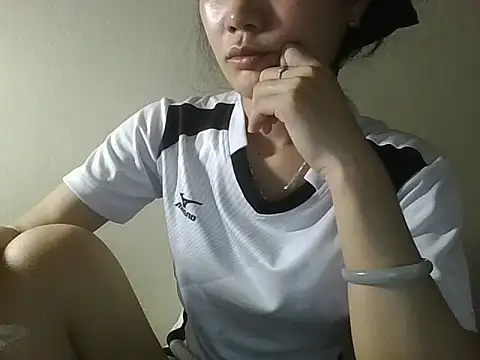 Snapshot of Be-MyMy chatting on June 25, 2026, 7:02 am Be-MyMy online show from June 25, 2026, 7:02 am