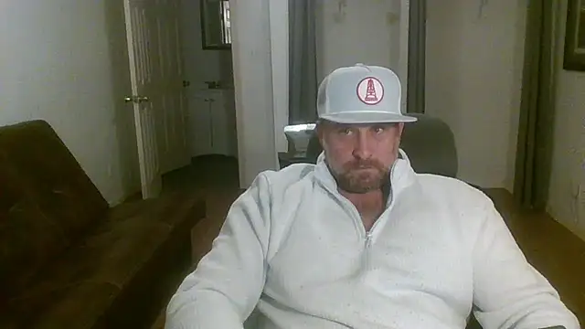 Snapshot of poundyouout69 chatting on December 20, 2025, 1:34 am poundyouout69 online show from December 20, 2025, 1:34 am