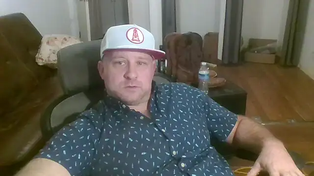 Snapshot of poundyouout69 chatting on February 20, 2026, 3:47 am poundyouout69 online show from February 20, 2026, 3:47 am