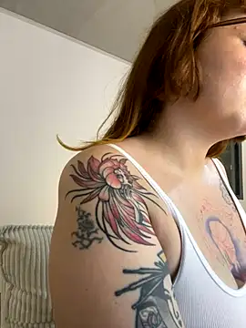 sophia goth online show from September 24, 2025, 12:03 am