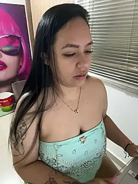 marta201 alfaro online show from February 8, 2025, 1:44 pm