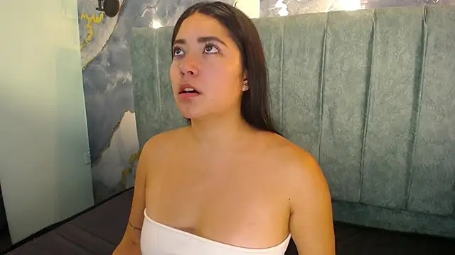 Susy thomson online show from December 17, 2025, 9:21 pm