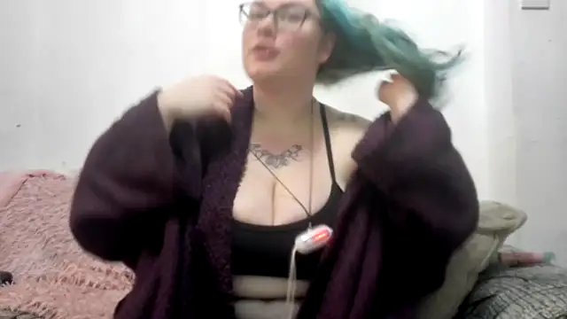 Snapshot of Bustycurves chatting on February 27, 2026, 10:54 pm Bustycurves online show from February 27, 2026, 10:54 pm