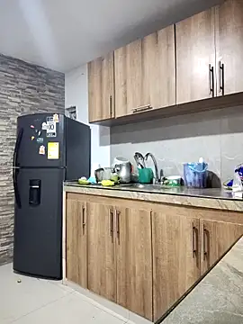 brigitht online show from October 28, 2025, 10:45 pm