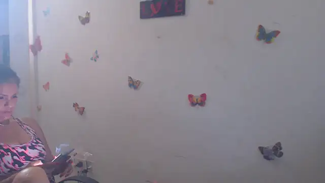 Snapshot of brigitht chatting on March 1, 2026, 7:27 pm brigitht online show from March 1, 2026, 7:27 pm