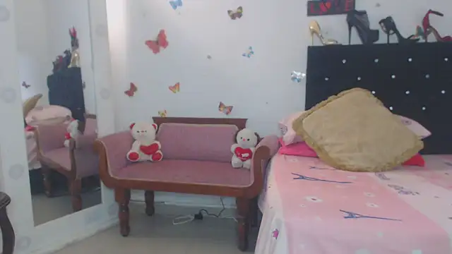 Snapshot of brigitht chatting on April 15, 2026, 4:36 pm brigitht online show from April 15, 2026, 4:36 pm