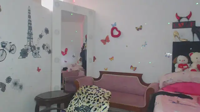 Snapshot of brigitht chatting on April 15, 2026, 9:37 pm brigitht online show from April 15, 2026, 9:37 pm