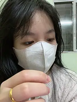 minmin2kk5 online show from February 24, 2025, 2:26 pm