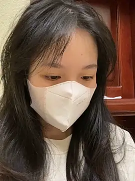 minmin2kk5 online show from March 20, 2025, 3:14 pm