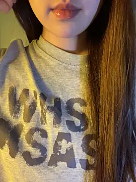 minmin2kk5 online show from March 24, 2026, 5:45 am