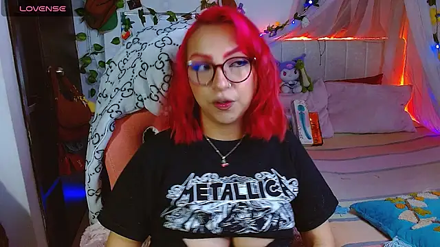 Littlerouse  online show from April 22, 2026, 9:55 am