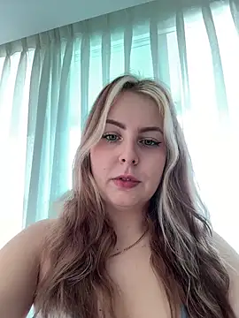 Livewithlucy online show from January 22, 2025, 3:20 am