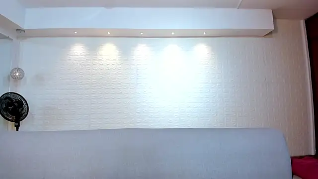 violet scott online show from October 30, 2025, 10:38 am