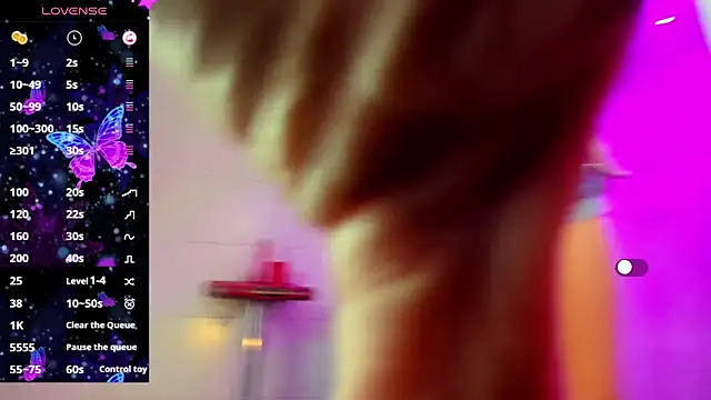 Snapshot of la_ratona_1 chatting on February 21, 2025, 7:43 pm la ratona 1 online show from February 21, 2025, 7:43 pm