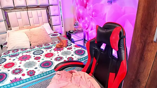 Yelena mutiz online show from December 1, 2025, 2:00 pm