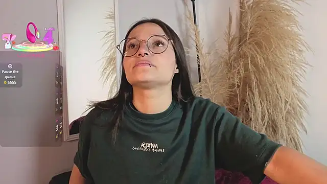 Elecktra sweet online show from March 12, 2026, 7:53 pm