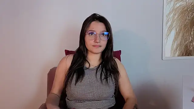 Elecktra sweet online show from May 19, 2026, 7:20 pm
