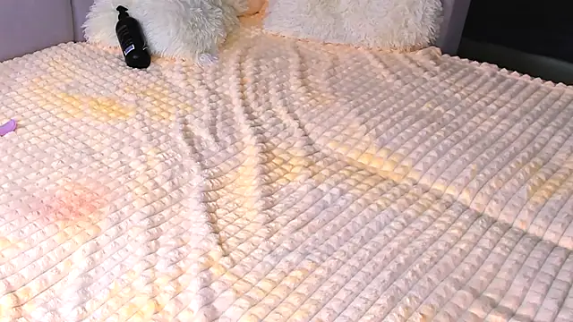 Sweeet Barbie online show from September 18, 2025, 3:25 pm