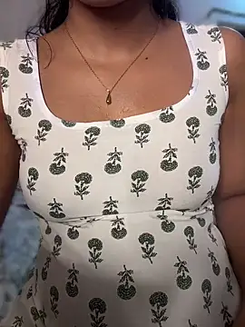 Snapshot of Goddess_sneha chatting on May 7, 2026, 4:45 pm Goddess sneha online show from May 7, 2026, 4:45 pm