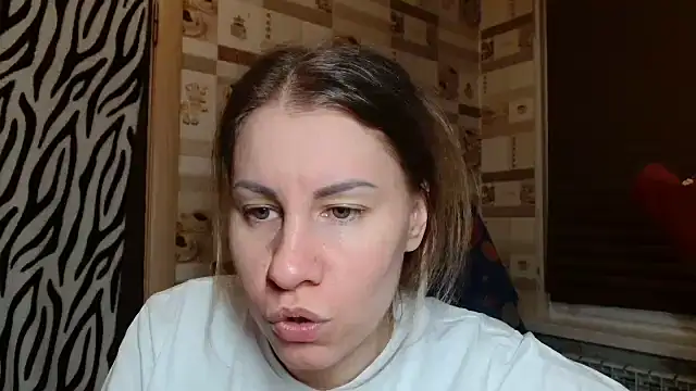 TherestlessKitty online show from February 17, 2026, 10:16 pm