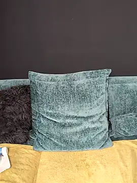 nora the strange online show from June 3, 2026, 10:51 am