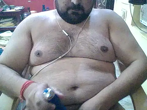 Snapshot of ARYANAVAILABLE chatting on November 6, 2025, 7:59 pm ARYANAVAILABLE online show from November 6, 2025, 7:59 pm