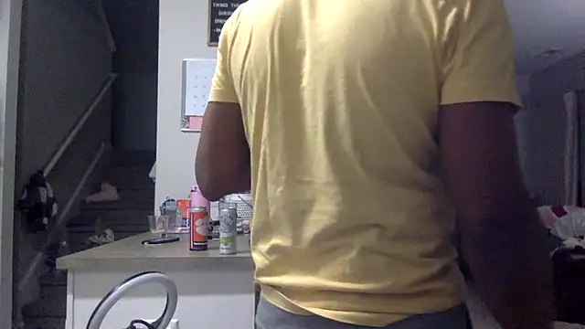 Snapshot of Smashersjk chatting on February 14, 2025, 3:33 am Smashersjk online show from February 14, 2025, 3:33 am